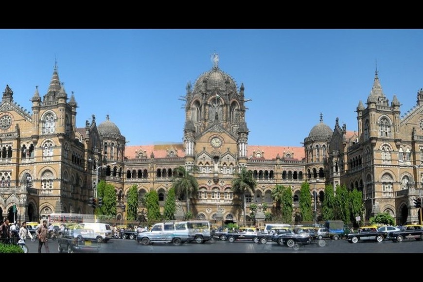 Victoria Terminus (Chhatrapati Shivaji)-Bombay, India. Proyecto del arquitecto Fredrick Stevens, en 1887. Foto: Gentileza