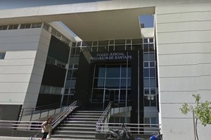 El sujeto está acusado de abusar sexualmente de una adolescente en reiteradas oportunidades.