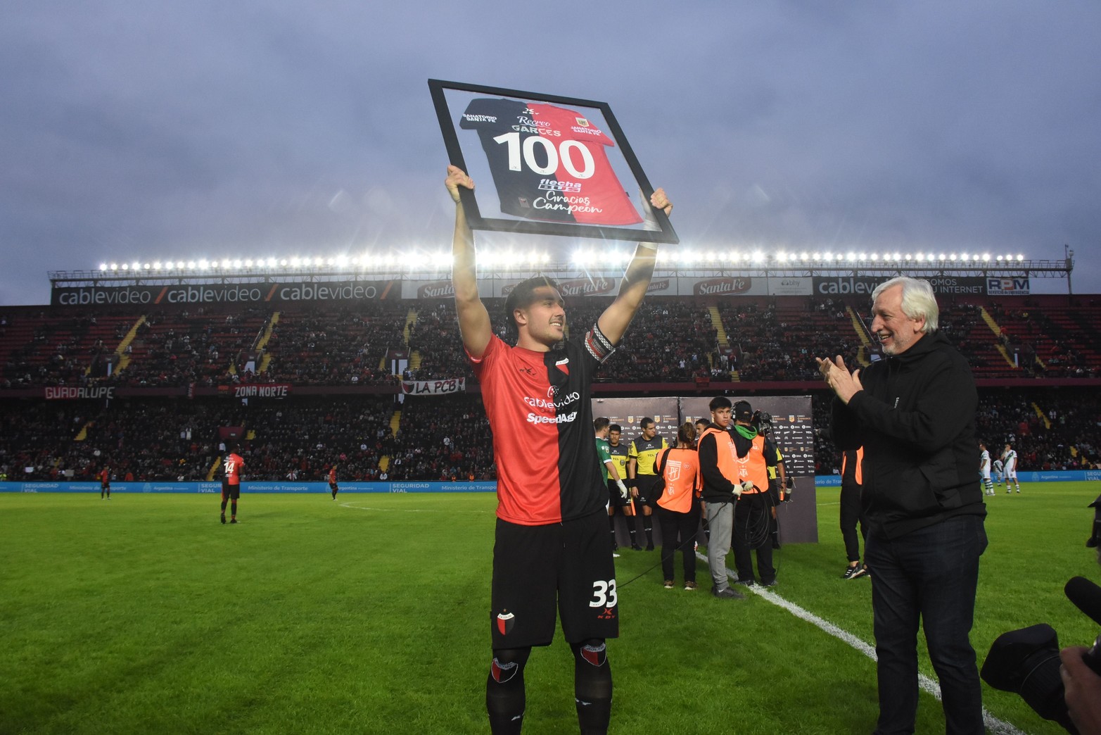El pibe de la cantera. Facundo Garcés llegó a los 100 partidos en primera División con la camiseta de su club.