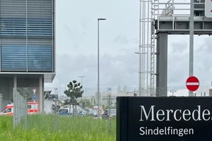 La policía procedió a evacuar y asegurar el edificio