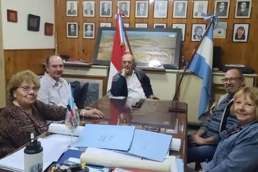 “Es la idea de avanzar con este proyecto. Estamos hablando con la Subsecretaría de Turismo para darle formalidad el programa de Circuito Religioso, por ello vamos a trabajar con este proyecto que incluirá a todas las iglesias, capillas y oratorios del distrito Felicia”, remarcó Stettler.