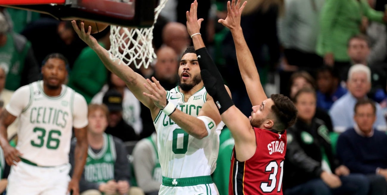 Jayson Tatum aún está a tiempo de liderar la remontada. Crédito: Paul Rutherford-USA TODAY Sports