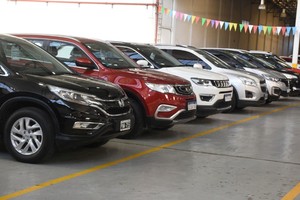 A partir del 1 de junio, las operaciones de compraventa de autos deberán ser informadas a la AFIP . Créditos: Guillermo Di Salvatore