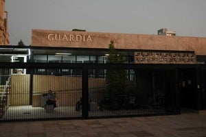 El herido fue asistido en la guardia del Cullen. Crédito: Manuel Fabatía