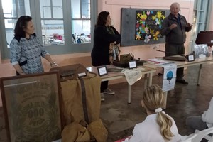 De la actividad formaron parte los cuatro museos y las dos escuelas primarias de la localidad.