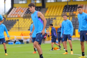 Federico Redondo se encamina como un posible reemplazante de Mateo Tanlongo. Crédito: AFA