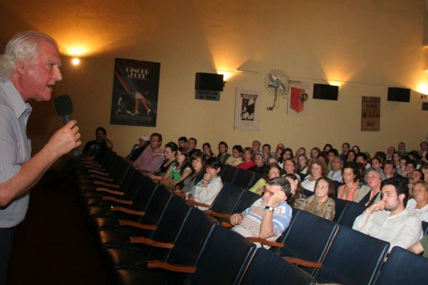 Pino Solanas en el Cine América, año 2007. Foto: Archivo El Litoral