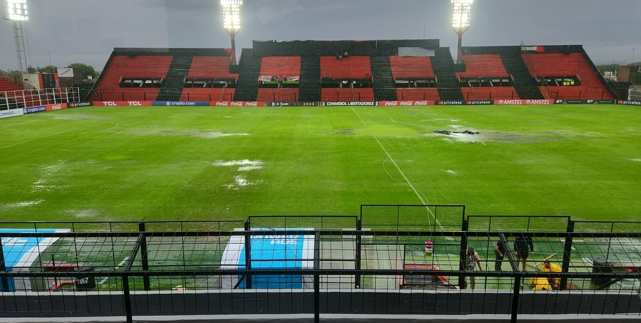 Se suspendió el partido entre Patronato y Olimpia: así estaba el Grella tras las lluvias