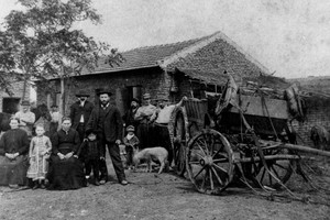 Familia en la ciudad de Santa Fe el año 1887. Crédito: Archivo El Litoral