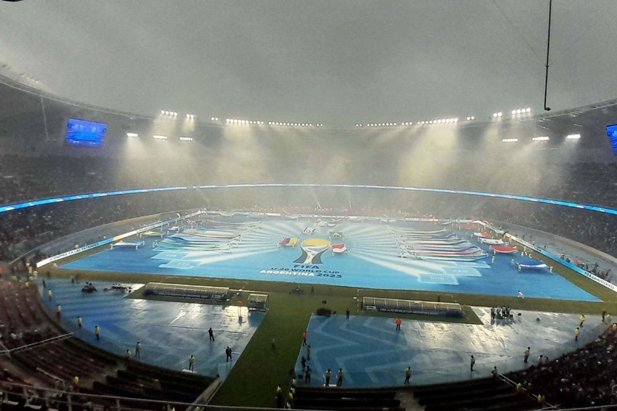 Si queda líder de su grupo, Argentina seguirá jugando en el Bicentenario de San Juan. Crédito: XINHUA.