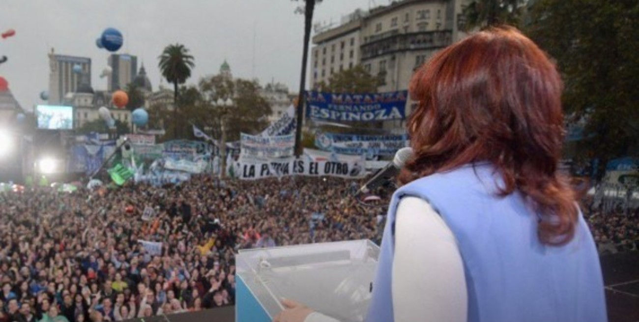 Video: Cristina Fernández llamó a la "renovación del pacto democrático"