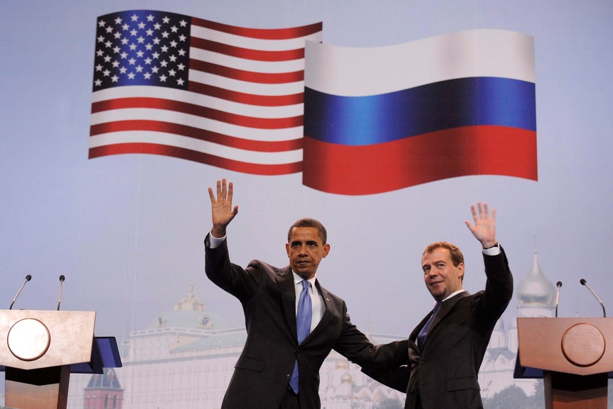 Castillo de Praga, 8 de abril de 2010. Dmitri Medvédev con Barack Obama, cuando ambos eran presidentes.
