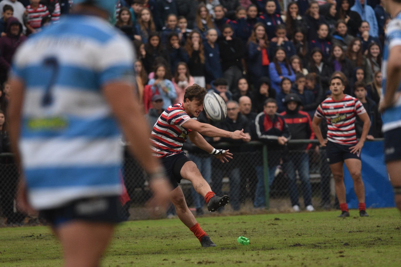 Santa Fe Rugby se quedó con el clásico. En Sauce Viejo se disputó el clásico entre Santa Fe Rugby y CRAI que finalizó con victoria para los locales por 25 a 23, en un resultado que denota la paridad que reinó durante todo el encuentro.