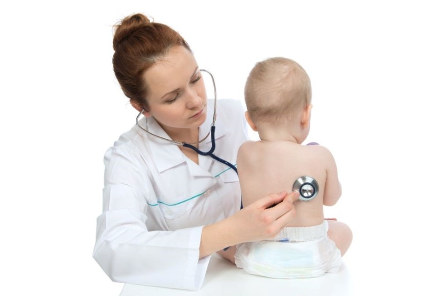 Incremento significativo de casos de bronquiolitis en niños y niñas de 6 a 23 meses.