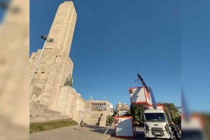 La restauración de la construcción icónica de Rosario quedará nuevamente en suspenso hasta que la Nación envíe los fondos que reclama la empresa. Foto: Gentileza