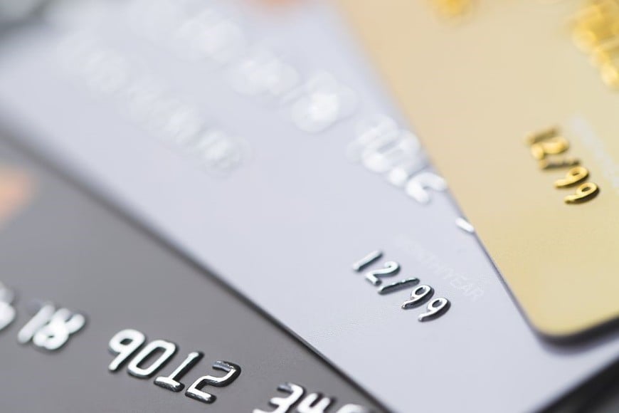 Haymás de 51 millones de tarjetas de débito emitidas por bancos argentinos