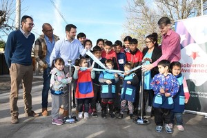 El barrio Don Pedro se benefició con la inauguración de nuevos accesos y pavimento, en una importante obra que contó con una inversión de 550 millones de pesos.