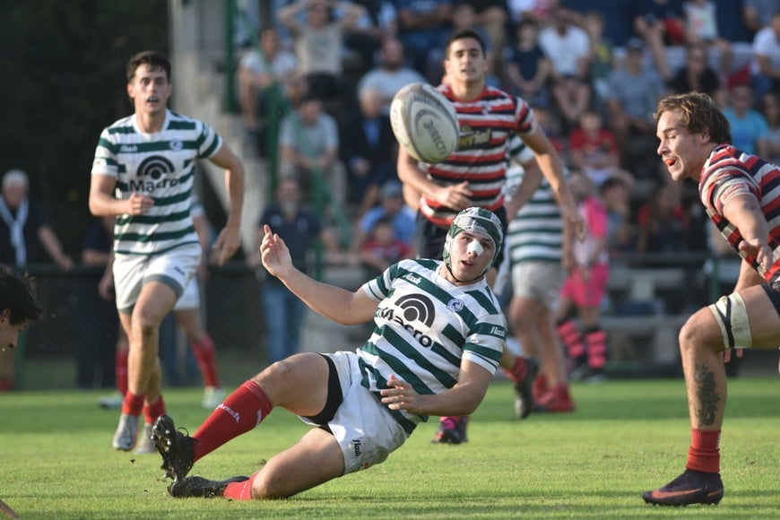 Santa Fe Rugby volvió a ganar, esta vez 23 a 13 a Jockey de Rosario y sigue en el podio en la tabla de posiciones.