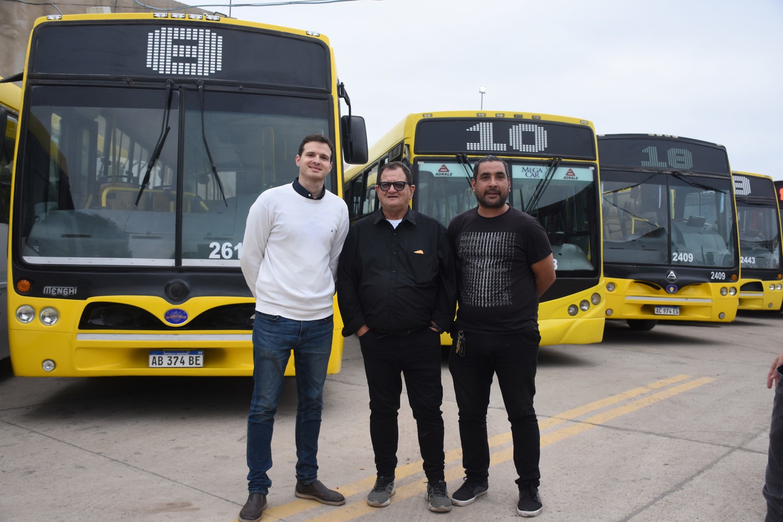 Se renuevan las unidades en el transporte urbano de Santa Fe. 
Fotos: Manuel Fabatía