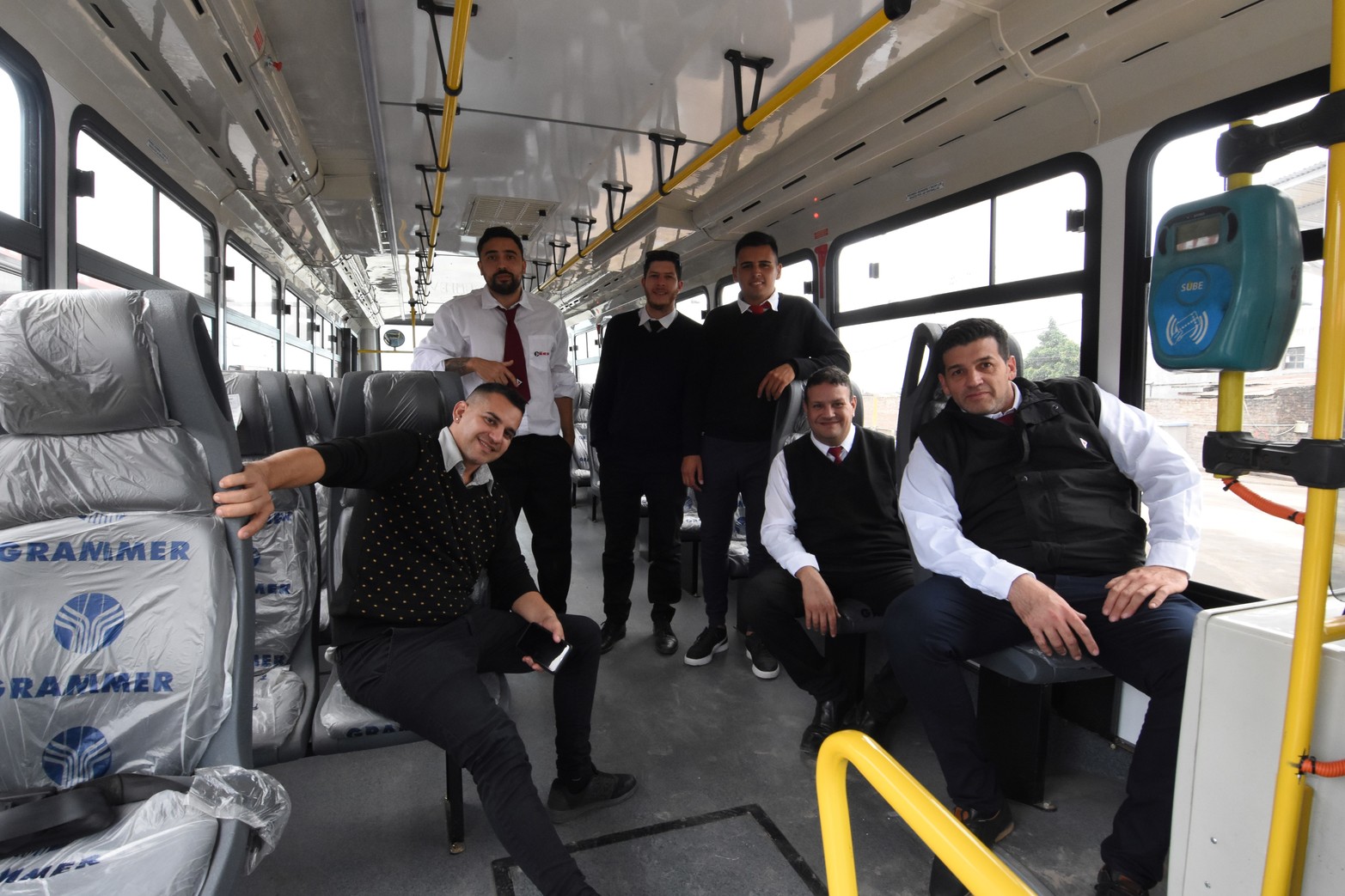 Se renuevan las unidades en el transporte urbano de Santa Fe. 
Fotos: Manuel Fabatía