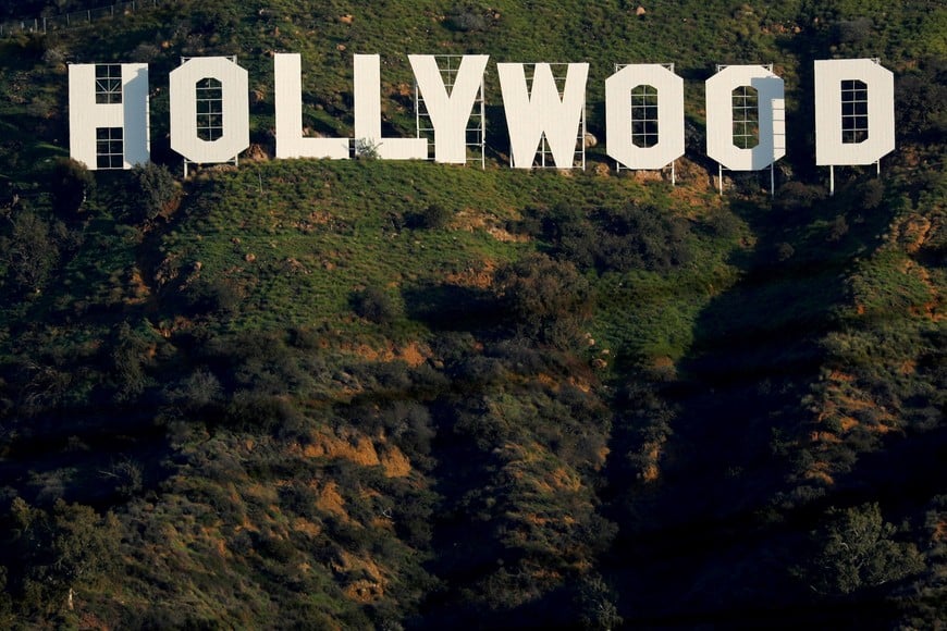 El famoso cartel de Hollywood sobre la ciudad de Los Ángeles. Foto: Reuters.