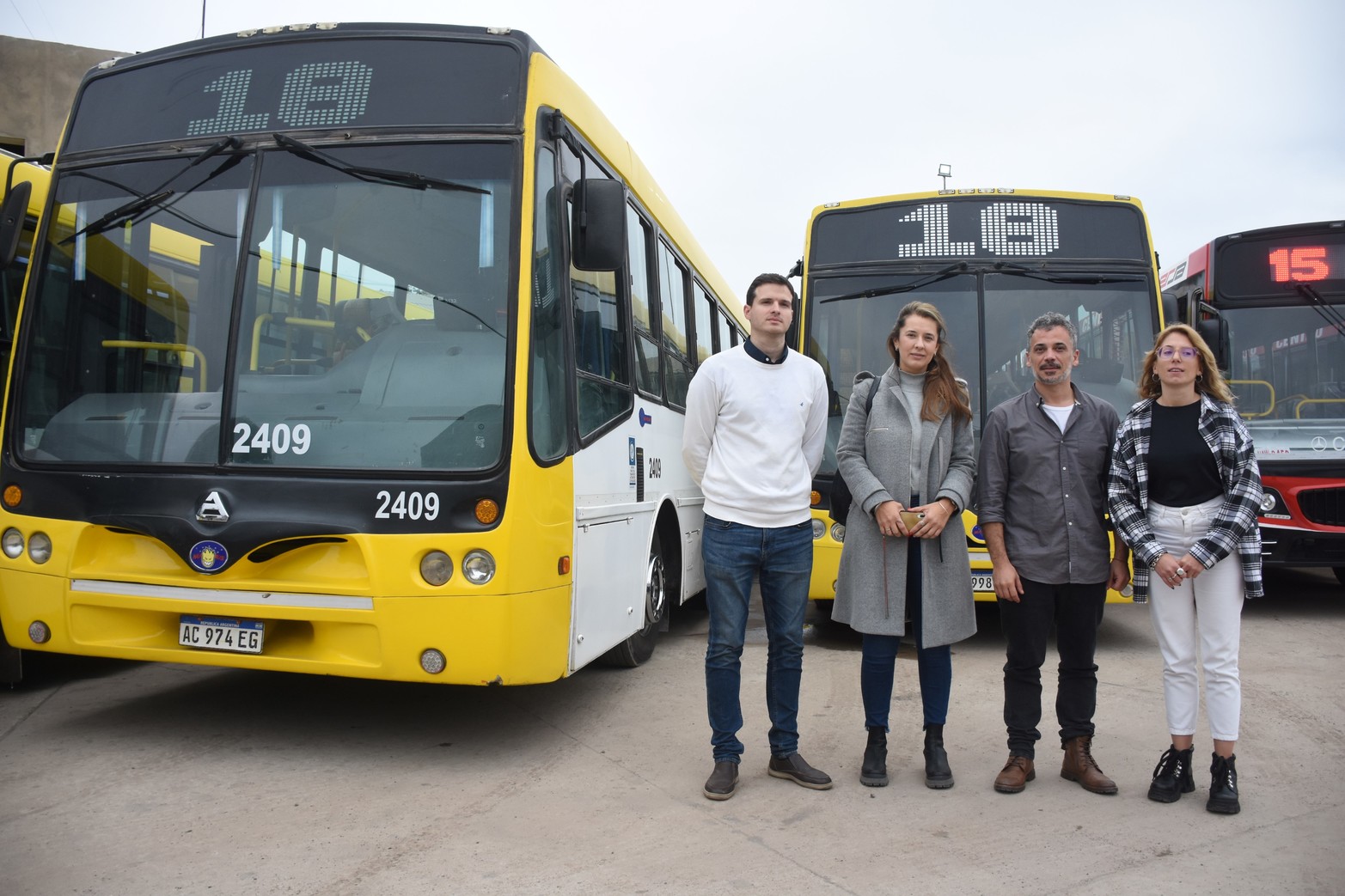 Se renuevan las unidades en el transporte urbano de Santa Fe. 
Fotos: Manuel Fabatía