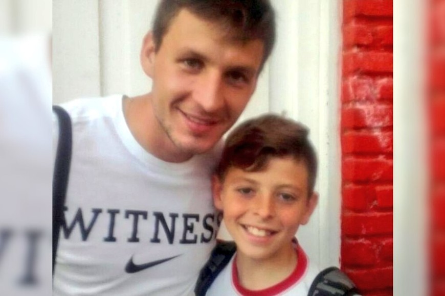 Jerónimo junto a Franco Soldano, uno de sus ídolos y a quien enfrento este domingo.