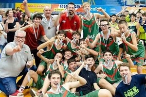 Merecido festejo de los campeones entrerrianos.