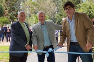 Juan Jose Sagardia, Luis Pallero y Adrian Modotti.