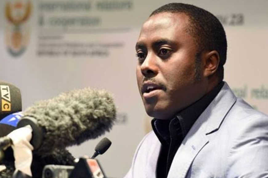 Portavoz de la Cartera de Exteriores de Sudáfrica, Clayson Monyela.