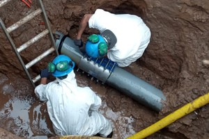 Para hoy lunes 22 las tareas programadas se desarrollarán en Moreno y San Jerónimo; en San Jerónimo y Sarmiento; en Sarmiento y Las Tunas; involucrando al sector delimitado por Humbolt, Las Tunas, Simón de Iriondo y Moreno.
Foto: Archivo