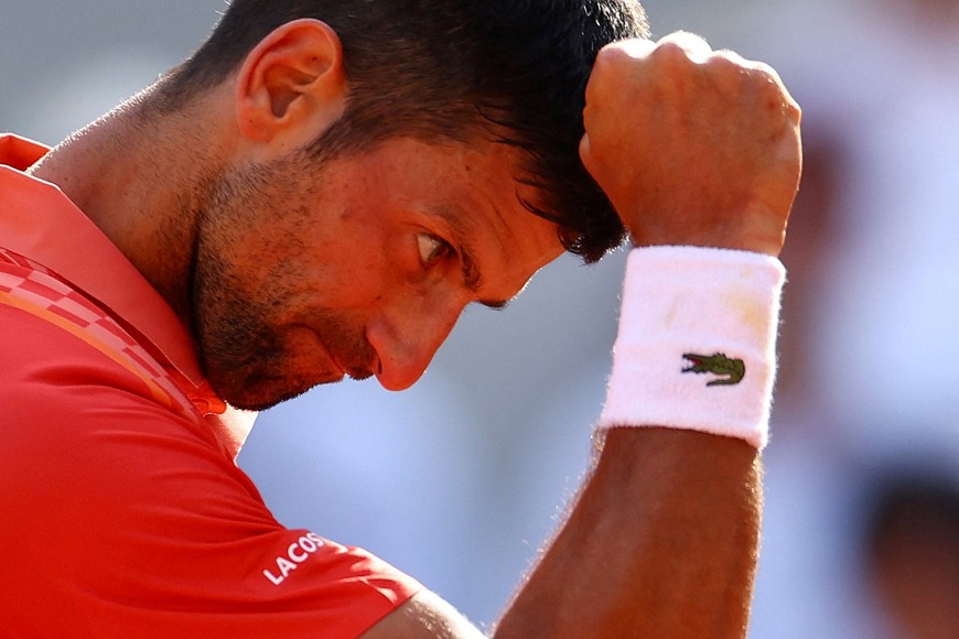 Tennis - French Open - Roland Garros, Paris, France - June 9, 2023
Serbia's Novak Djokovic reacts during his semi final match against Spain's Carlos Alcaraz REUTERS/Lisi Niesner     TPX IMAGES OF THE DAY