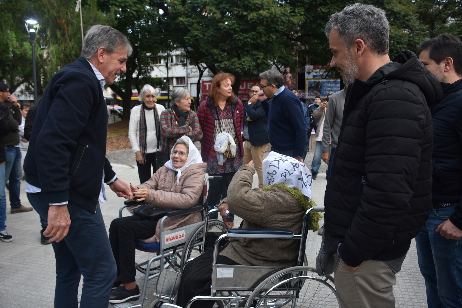 Acto de inauguración de la remozada Plaza del Soldado Argentino.
Foto: Manuel Fabatía