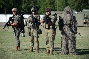 La crisis económica general del país y algunas impericias diluyeron ese impacto en la opinión de la familia militar.