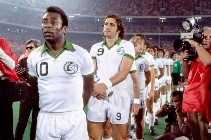 Pele en Cosmos