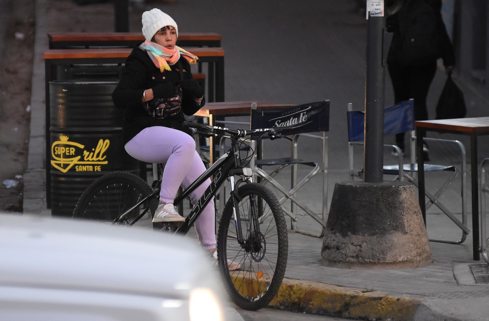 Las bajas temperaturas se hacen sentir. En la ciudad rondó los 5 grados y en zonas rurales se acercó a los 0 grados.