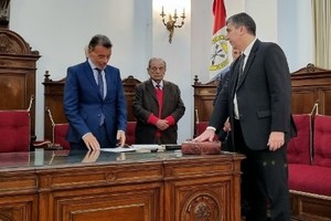 La ceremonia se realizó en el salón de actos de la Corte Suprema de Justicia en la ciudad de Santa Fe.