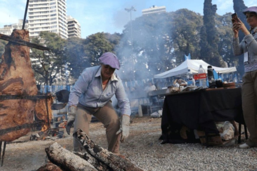 Encuentro de asadores a la estaca en el Parque Nacional a la Bandera