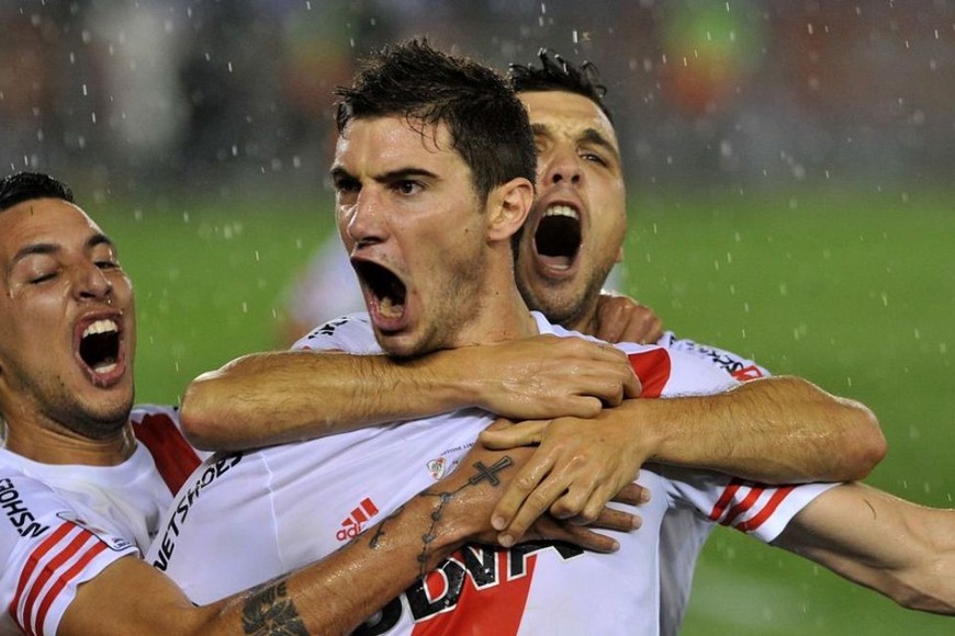 El gol de Alario que le abrió camino a River en la final ante Tigres por la Copa Libertadores 2015.