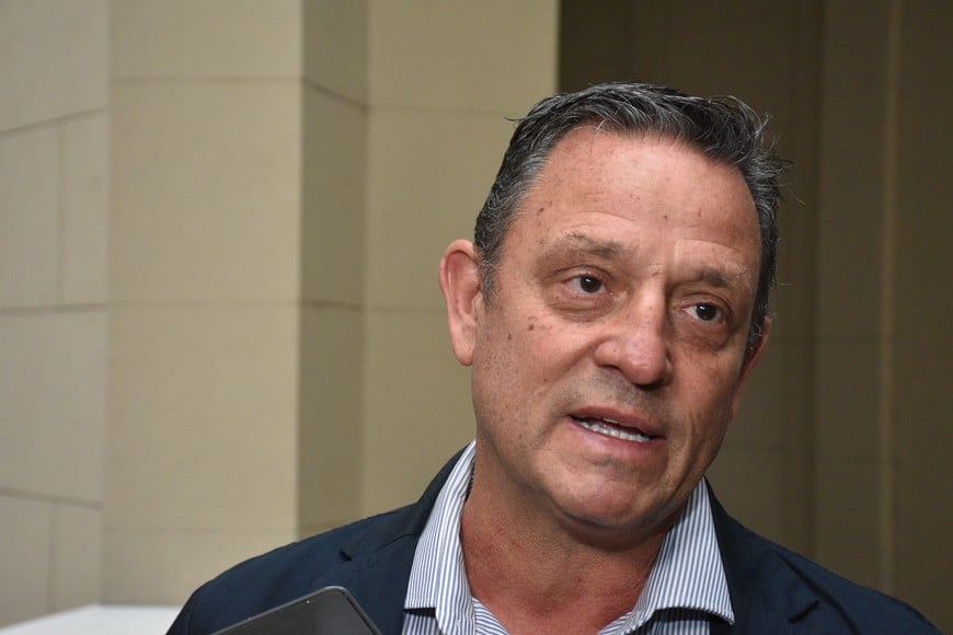 "Le quiero pedir a todos los médicos que sigamos haciendo lo que juramos, que es darle salud a la gente", remarcó el Dr. Lorenzo. Créditos: Flavio Raina