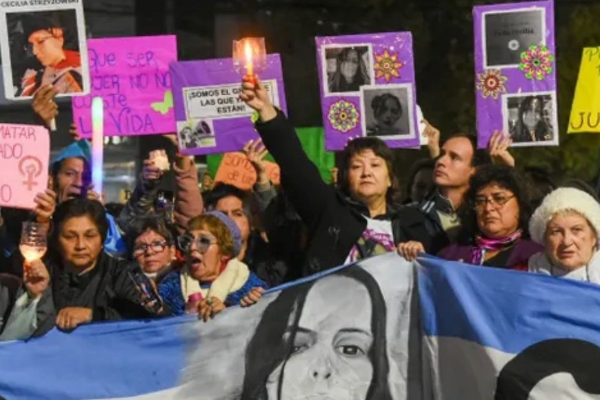 La madre de Cecilia Strzyzowski se reunió con los representantes del Ministerio Público que investigan el femicidio en Chaco.