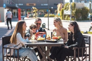 Puerto Plaza  brinda una amplia variedad de opciones para sus visitantes durante este fin de semana largo.