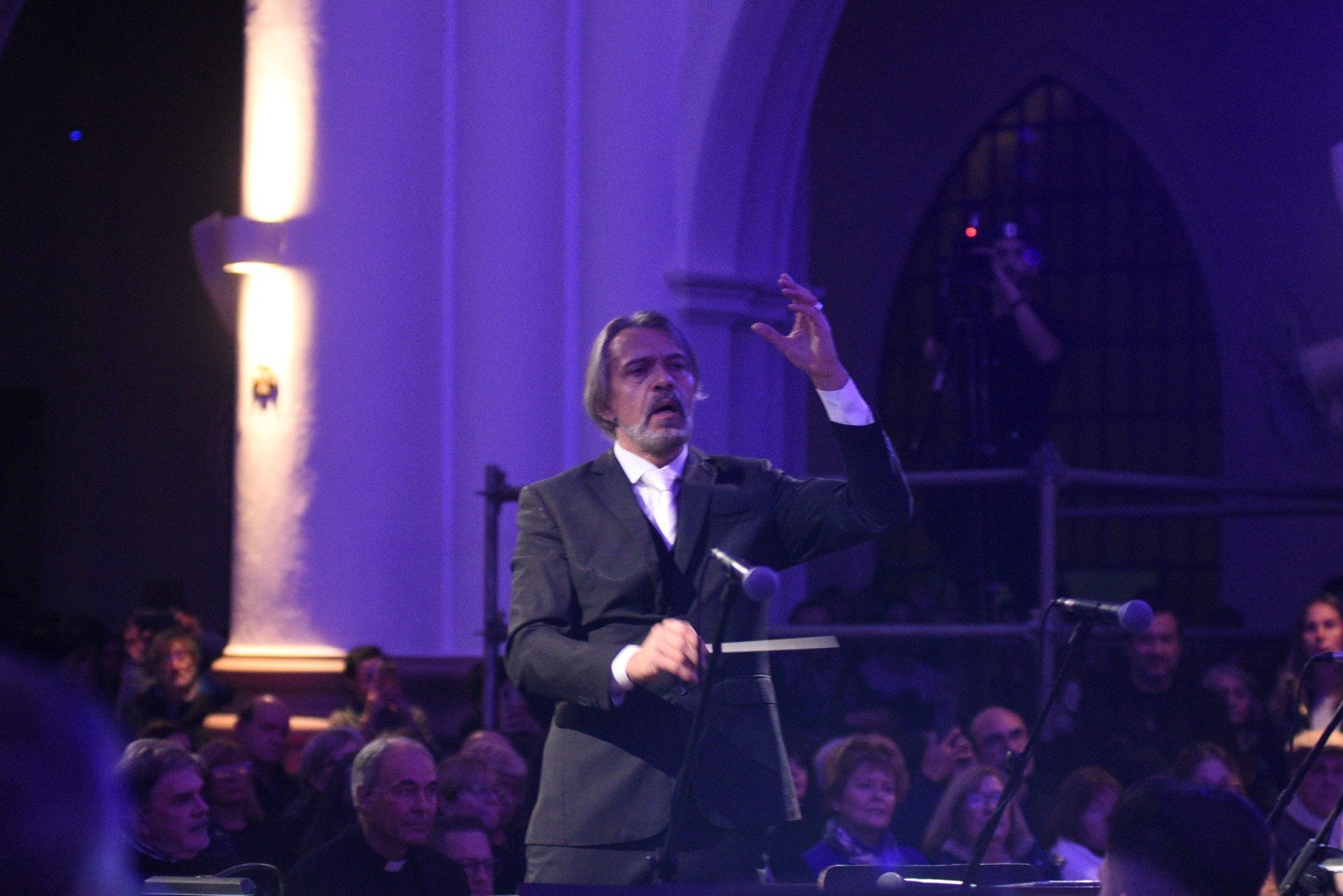 Director Silvio Viegas