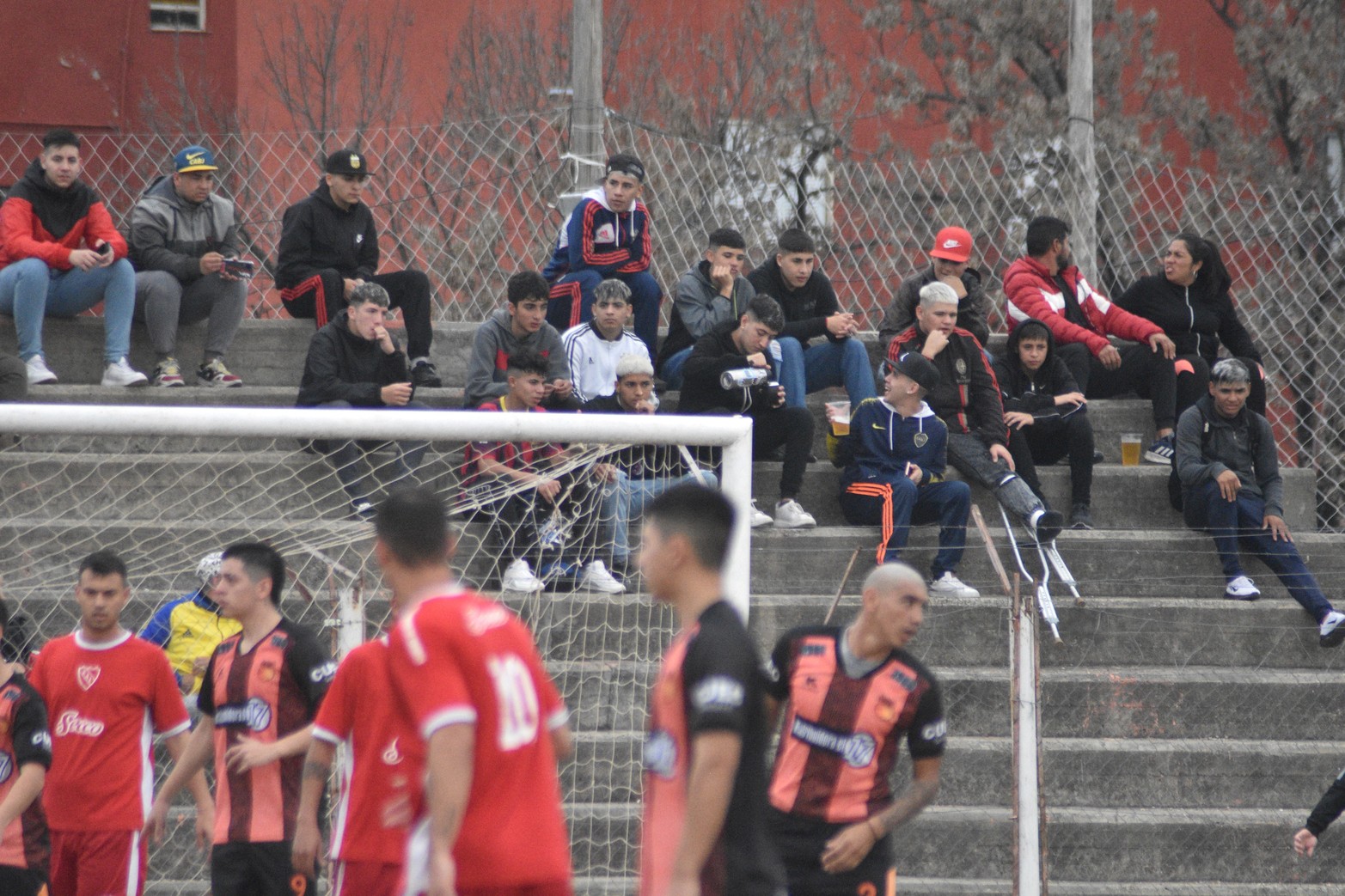 Las Flores II 1 -Independiente Santo Tomé 2. Foto: Luis Cetraro