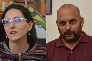 Carla Deiana y Octavio Crivaro competirán en las Paso provinciales como precandidatos a gobernador de Santa Fe, el 16 de julio. Y como precandidatos a diputados nacionales solo un mes después, el 13 de agosto. Como son elecciones de dos distritos diferentes no hay una incompatibilidad legal. Crédito: Mauricio Garín - Flavio Raina.