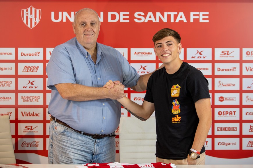 Si no hay acuerdo, Dómina se irá libre a fin de año; Unión no recibirá compensación.