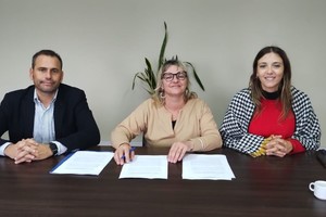 "El comercio local, acompañado y con instancias provinciales de fomento, es la clave para que en la provincia siga acompañando a los que invierten, producen y trabajan”, aseguró Avino.