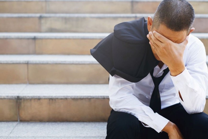 El primer paso para manejar el estrés es reconocer los estresores.