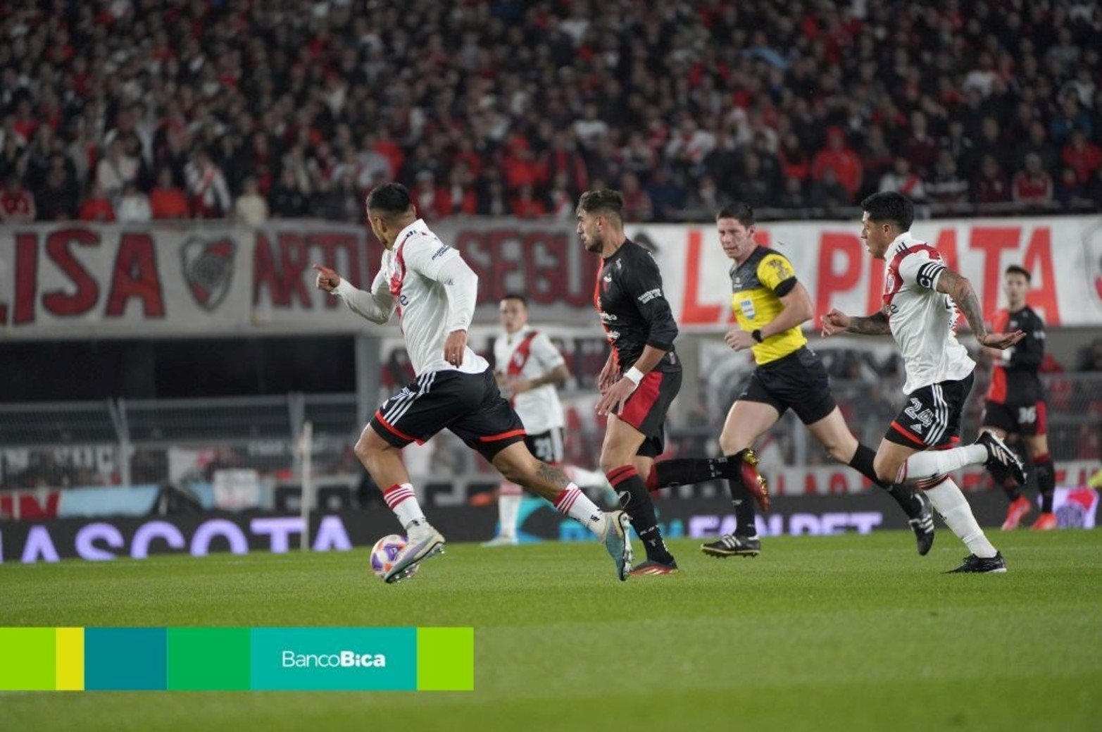 Colón cayó ante River en el Monumental.