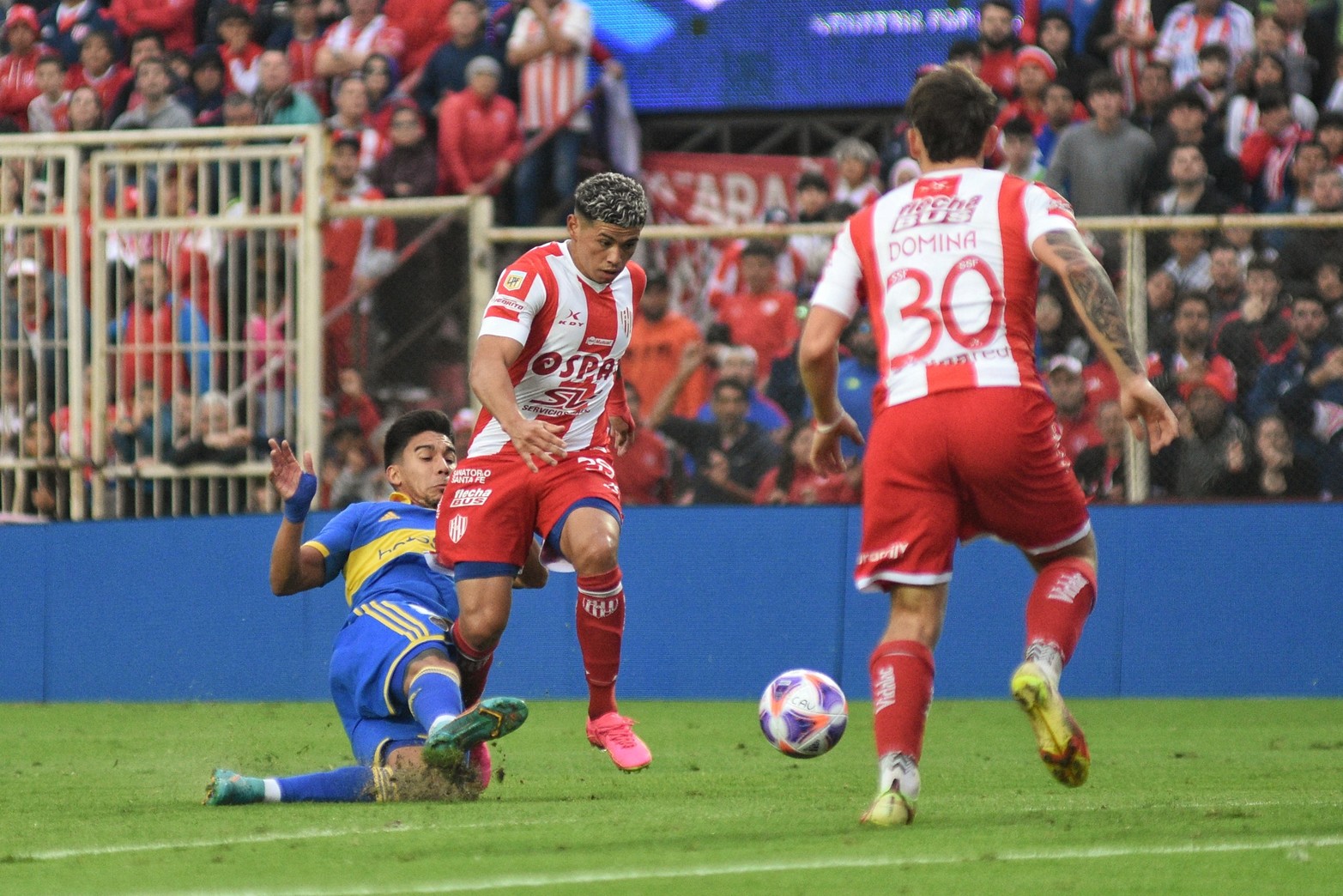Con el VAR como protagonista, Unión empató 0 a 0 con Boca en Santa Fe. Foto: Pablo Aguirre